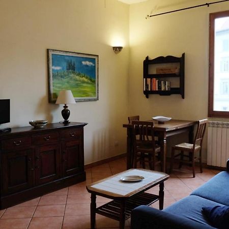 Iris Casa Vacanza Appartamento Firenze Esterno foto